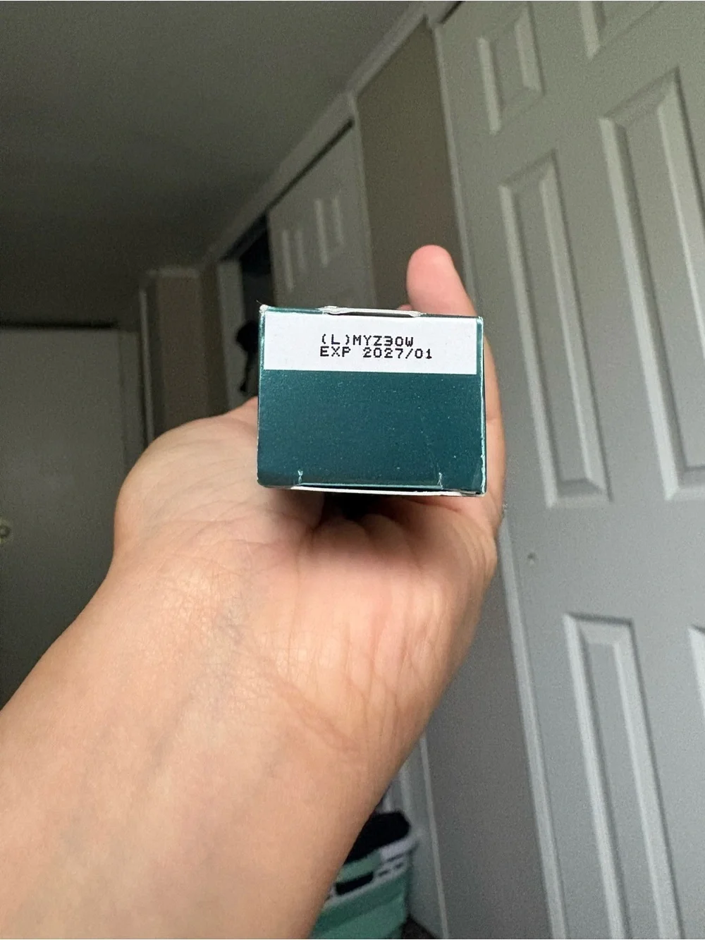 it cosmetics CC+ Medium Cool Natural Matte Cream